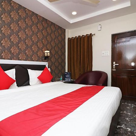 Oyo Hotel Prerna Rāipur エクステリア 写真