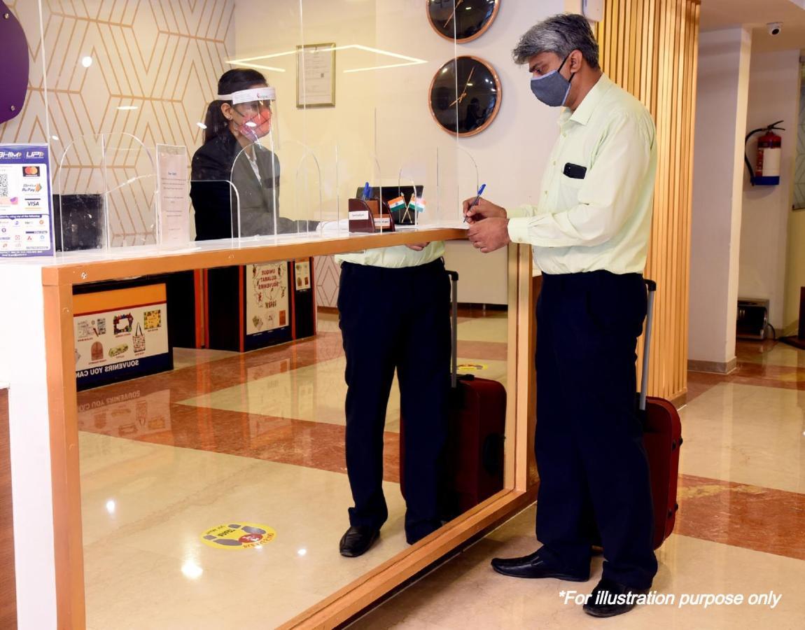 Oyo Hotel Prerna Rāipur エクステリア 写真