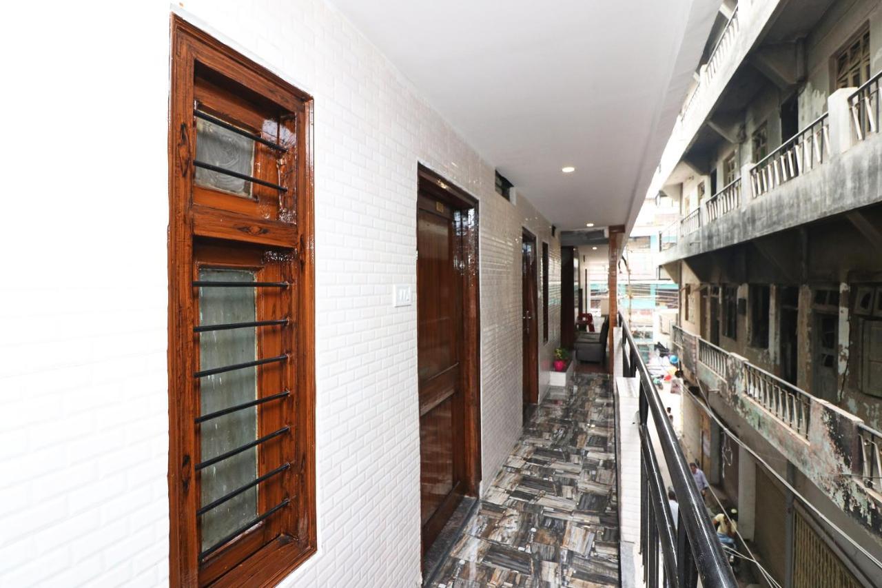 Oyo Hotel Prerna Rāipur エクステリア 写真