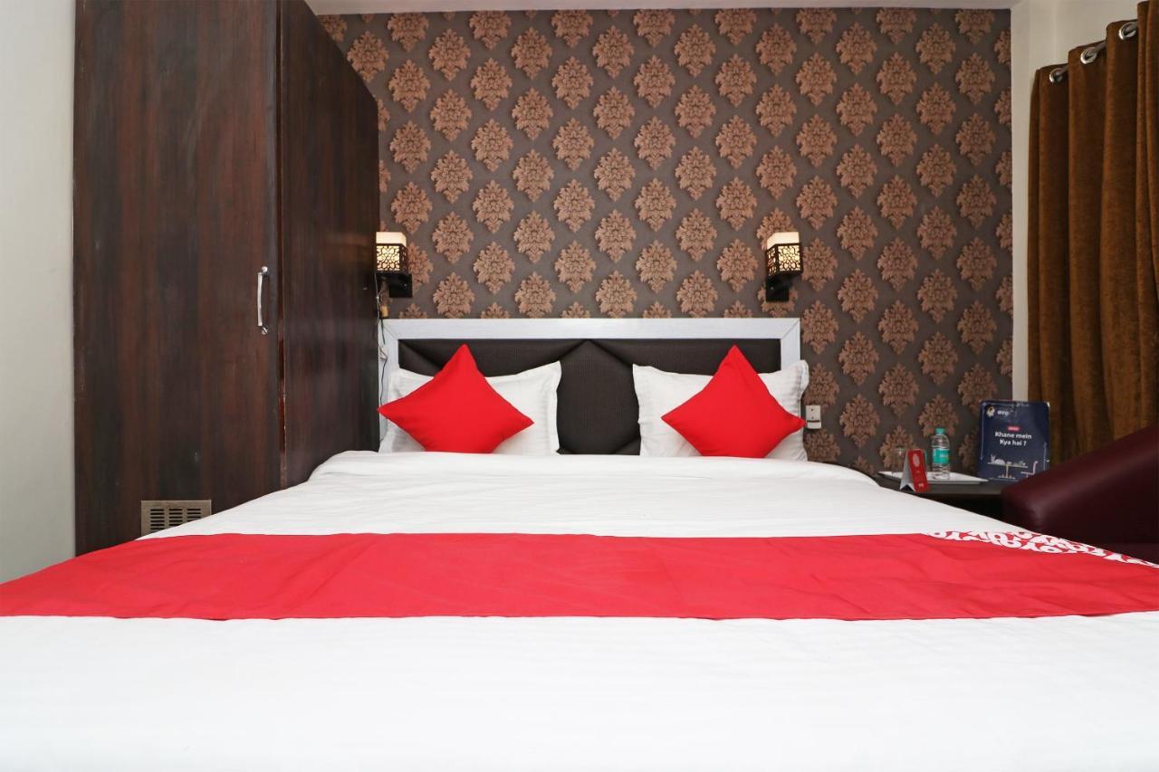 Oyo Hotel Prerna Rāipur エクステリア 写真